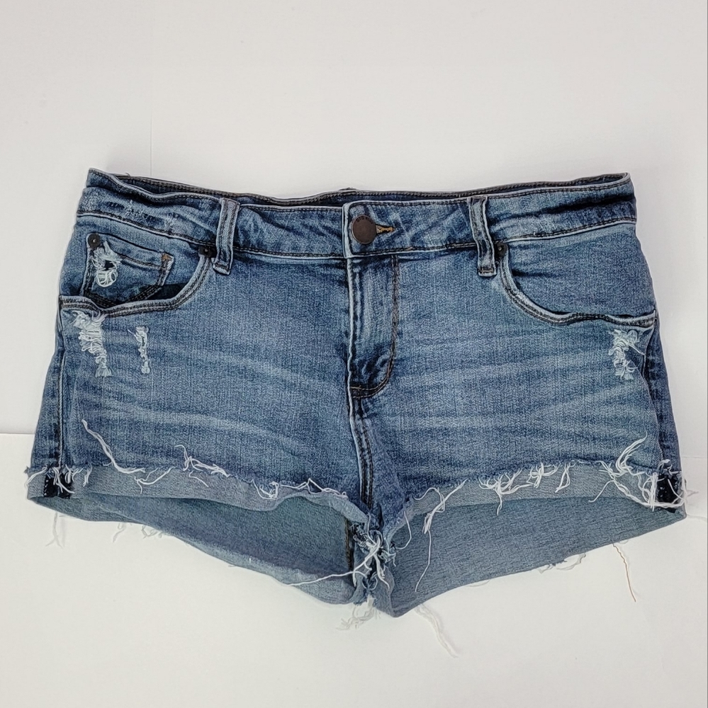 STS Blue jeans shorts/  28.